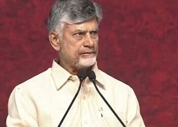 കുട്ടികൾക്ക് സോഷ്യൽ മീഡിയ വിലക്ക്: കർണാടകയ്ക്ക് പിന്നാലെ ആന്ധ്രാപ്രദേശും; പുതിയ നിയന്ത്രണങ്ങൾ 90 ദിവസത്തിനകം