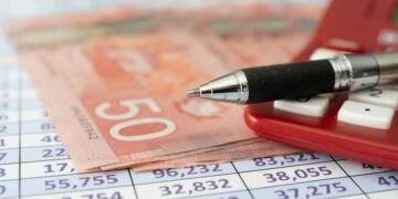 കാനഡ കുടിയേറ്റം ഇനി ചെലവേറും; പിആർ, പൗരത്വ അപേക്ഷാ ഫീസുകൾ വർധിപ്പിച്ചു; പുതിയ നിരക്കുകൾ ഇങ്ങനെ