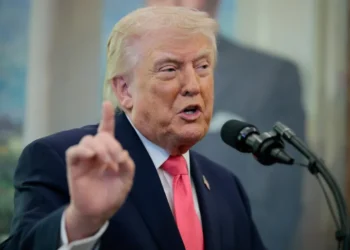 ഇറാൻ ചർച്ചയ്ക്ക് യാചിക്കുന്നുവെന്ന് ട്രംപ്; ഉപാധികളുമായി ടെഹ്‌റാൻ