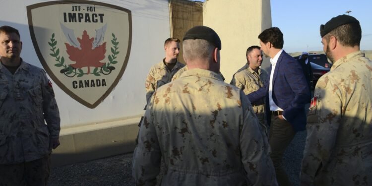 കുവൈറ്റിലെ കനേഡിയൻ സൈനിക കേന്ദ്രത്തിന് നേരെ ഇറാൻ്റെ മിസൈൽ ആക്രമണം: വിവരം മറച്ചുവെച്ചതിൽ സർക്കാരിനെതിരെ കടുത്ത വിമർശനം