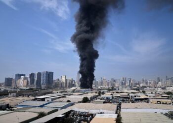 റിയാദിലെ യുഎസ് എംബസിക്ക് നേരെ ഡ്രോൺ ആക്രമണം; ഇറാൻ-ഇസ്രായേൽ സംഘർഷം ഗൾഫ് മേഖലയിലേക്കും വ്യാപിക്കുന്നു