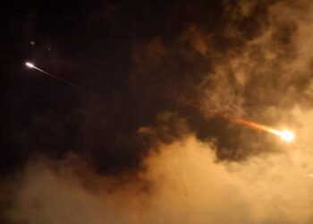 ഖത്തറിൽ ഇറാൻ്റെ മിസൈൽ ആക്രമണം: തൃശൂർ സ്വദേശിക്ക് പരിക്ക്