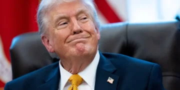 ഇറാൻ ഭരണത്തലവനാകാൻ എന്നെ ക്ഷണിച്ചു; അസാധാരണ അവകാശവാദവുമായി ഡൊണാൾഡ് ട്രംപ്