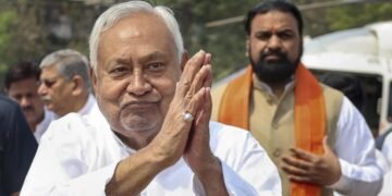 പത്തു തവണ മുഖ്യമന്ത്രി; ഒടുവിൽ നിതീഷ് പടിയിറങ്ങുന്നു, ഇനി രാജ്യസഭയിലേക്ക്, ആകാംക്ഷയോടെ ബിഹാർ 2 പത്തു തവണ മുഖ്യമന്ത്രി; ഒടുവിൽ നിതീഷ് പടിയിറങ്ങുന്നു, ഇനി രാജ്യസഭയിലേക്ക്, ആകാംക്ഷയോടെ ബിഹാർ