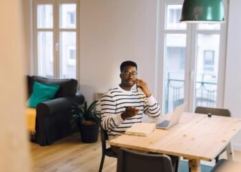 പ്രവാസികൾ ഈ ചതിക്കുഴികളിൽ വീഴരുത്; കാനഡയിലെ പ്രധാന സാമ്പത്തിക തട്ടിപ്പുകൾ ഇവയാണ്; പണം നഷ്ടപ്പെടാതിരിക്കാൻ ഈ കാര്യങ്ങൾ ശ്രദ്ധിക്കാം