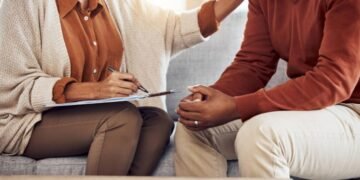 വ്യാജന്മാരെ തിരിച്ചറിയാം; കൗൺസിലിംഗിന് പോകും മുൻപ് ഇക്കാര്യങ്ങൾ ശ്രദ്ധിക്കൂ 2 counciling