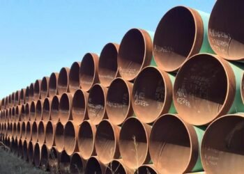 യു.എസ്. വ്യാപാര ചർച്ചകളിൽ കീസ്റ്റോൺ പൈപ്പ്ലൈൻ കാനഡയുടെ വജ്രായുധം: ലിബറൽ എം.പി. 5 Pipes meant for the defunct Keystone XL project