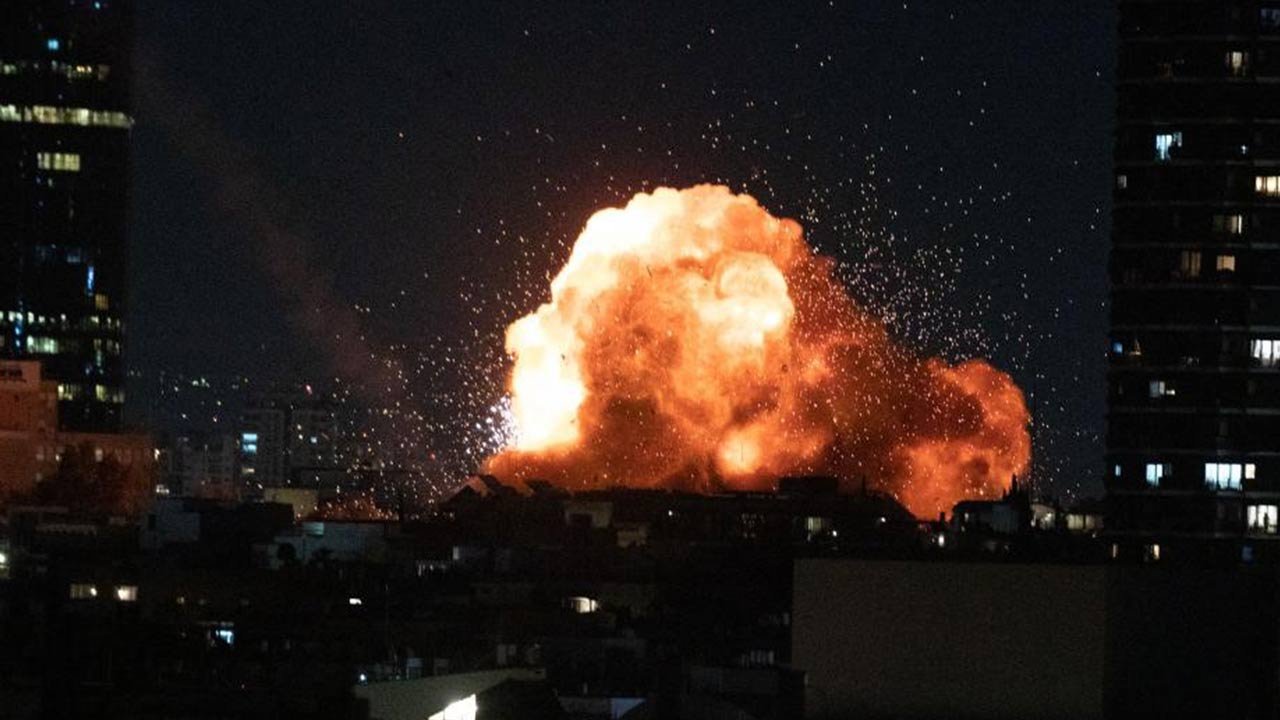 പൊട്ടിത്തെറി ശബ്ദങ്ങൾ കേട്ട് ഭയപ്പെടേണ്ട; ഏഴ് ഡ്രോണുകൾ തകർത്തെന്ന് കുവൈത്ത് സൈന്യം