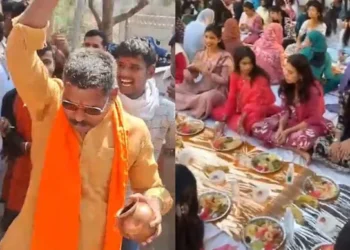 ക്യാമ്പസിലെ ഇഫ്താർ വിരുന്നിൽ പങ്കെടുത്ത് ഹിന്ദു വിദ്യാർത്ഥിനികൾ; ഹനുമാൻ ചാലിസയും ഗംഗാജലവുമായി വിഎച്ച്പി പ്രതിഷേധം