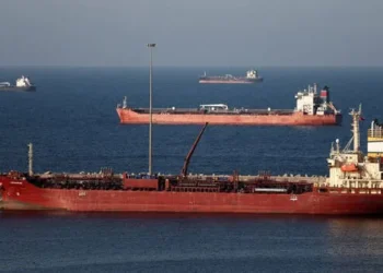 പെട്രോൾ മാത്രമല്ല, ഇന്റർനെറ്റും പോയേക്കാം!; കടലിനടിയിൽ ഇറാൻ ലക്ഷ്യം വെക്കുന്നത് എന്ത്?, ഹോർമുസിൽ നടക്കുന്നത് നിങ്ങളെയും ബാധിക്കും; അറിയേണ്ടതെല്ലാം! 1 പെട്രോൾ മാത്രമല്ല, ഇന്റർനെറ്റും പോയേക്കാം!; കടലിനടിയിൽ ഇറാൻ ലക്ഷ്യം വെക്കുന്നത് എന്ത്?, ഹോർമുസിൽ നടക്കുന്നത് നിങ്ങളെയും ബാധിക്കും; അറിയേണ്ടതെല്ലാം!