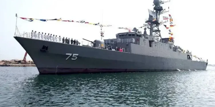 ശ്രീലങ്കൻ തീരത്ത് ഇറാനിയൻ യുദ്ധക്കപ്പൽ മുങ്ങി: 35 പേരെ രക്ഷപ്പെടുത്തി, തിരച്ചിൽ തുടരുന്നു 1 ശ്രീലങ്കൻ തീരത്ത് ഇറാനിയൻ യുദ്ധക്കപ്പൽ മുങ്ങി: 35 പേരെ രക്ഷപ്പെടുത്തി, തിരച്ചിൽ തുടരുന്നു