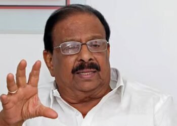 ഹൈക്കമാൻഡ് തീരുമാനം തള്ളി സുധാകരൻ; സ്വതന്ത്രനായി മത്സരിക്കാൻ പത്രിക ഒരുങ്ങി? 5 ഹൈക്കമാൻഡ് തീരുമാനം തള്ളി സുധാകരൻ; സ്വതന്ത്രനായി മത്സരിക്കാൻ പത്രിക ഒരുങ്ങി?