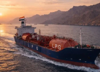 indian-navy-escorts-lpg-ship-shivalik-hormuz