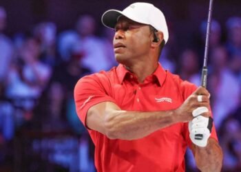 ഗോൾഫ് ഇതിഹാസം ടൈഗർ വുഡ്‌സ് സഞ്ചരിച്ച കാർ മറിഞ്ഞു; ആരോഗ്യനിലയിൽ ആശങ്ക