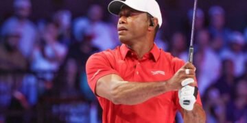 ഗോൾഫ് ഇതിഹാസം ടൈഗർ വുഡ്‌സ് സഞ്ചരിച്ച കാർ മറിഞ്ഞു; ആരോഗ്യനിലയിൽ ആശങ്ക