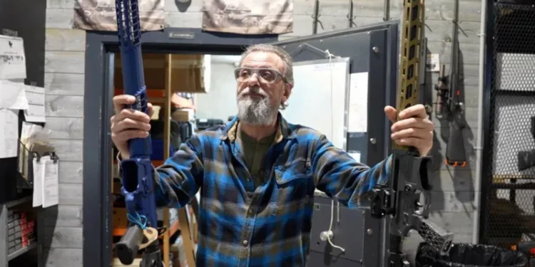 കാനഡയിൽ തോക്ക് നിരോധനം പാളുന്നോ? പദ്ധതി ഫലം കാണുന്നില്ലെന്ന് വിലയിരുത്തൽ