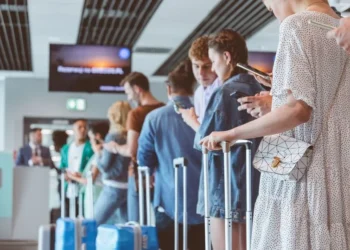 യൂറോപ്യൻ യാത്രകൾക്ക് പുതിയ നിബന്ധനകൾ: കനേഡിയൻ പൗരന്മാർക്ക് അതിർത്തിയിൽ നിയന്ത്രണം