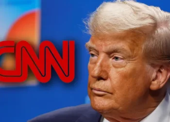 ഇറാന് വിജയിച്ചെന്ന് വാര്ത്ത നല്കി; സിഎന്എന്നിനെതിരെ ആഞ്ഞടിച്ച് ട്രംപ്; മാപ്പുപറയില്ലെന്ന് ചാനൽ, വെടിനിർത്തലിന് പിന്നാലെ പോര് 1 ഇറാന് വിജയിച്ചെന്ന് വാര്ത്ത നല്കി; സിഎന്എന്നിനെതിരെ ആഞ്ഞടിച്ച് ട്രംപ്; മാപ്പുപറയില്ലെന്ന് ചാനൽ, വെടിനിർത്തലിന് പിന്നാലെ പോര്