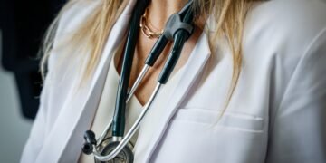 A new survey by the Canadian Medical Association finds doctors are increasingly intervening to address harm caused by patients acting on false information.