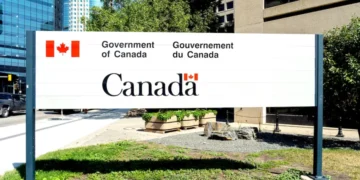 കാനഡയിൽ സർക്കാർ ജോലി നേടാം; മികച്ച ശമ്പളം, ആനുകൂല്യങ്ങൾ വേറെയും