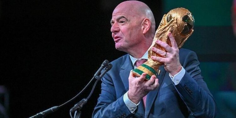 ‘രാഷ്ട്രീയവും സ്പോർട്സും വേർതിരിച്ചു കാണണം’; ഇറാൻ ലോകകപ്പ് കളിക്കുമെന്ന് സ്ഥിരീകരിച്ച് ഫിഫ പ്രസിഡന്റ്
