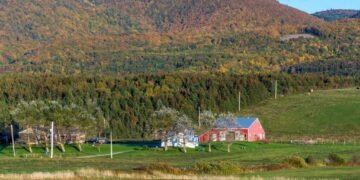 വിദേശികൾക്ക് പച്ചക്കൊടി വീശി കാനഡ; ഗ്രാമങ്ങളിൽ തൊഴിൽ അവസരങ്ങൾ കൂടുന്നു; നിയമങ്ങളിൽ ഇളവുമായി പ്രവിശ്യകൾ