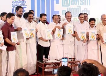 വമ്പൻ പ്രഖ്യാപനങ്ങളുമായി യുഡിഎഫ് പ്രകടനപത്രിക പുറത്തിറക്കി; ആചാര സംരക്ഷണവും ക്ഷേമ പദ്ധതികളും മുഖ്യം