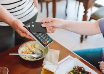 quebec-tipping-bill