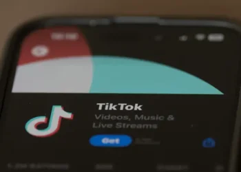 How Montreal researchers are helping kids identify fake information online