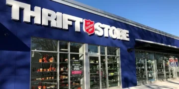 Thrift store summer? Data shows Canadians looking to save as costs bite