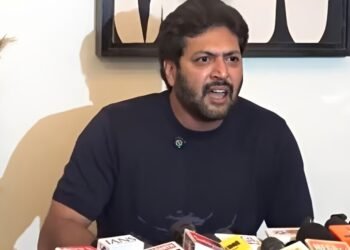 'ഇമേജ് പോകുമെന്ന് ഭയന്ന് എല്ലാം സഹിച്ചു, ഇനി വയ്യ': വാർത്താസമ്മേളനത്തിൽ പൊട്ടിത്തെറിച്ച് നടൻ രവി മോഹൻ 2 ravi mohan