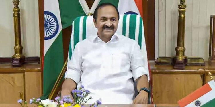 വിദ്യാർത്ഥിനികൾക്ക് 3 ദിവസത്തെ ആർത്തവ അവധി; നയപ്രഖ്യാപനത്തിൽ വിപ്ലവകരമായ മാറ്റങ്ങളുമായി യുഡിഎഫ് സർക്കാർ