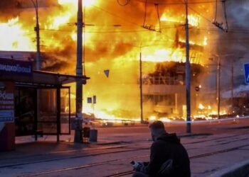 Russian counterattack shakes Ukraine; Report says 'Oreshnik' missile used again, Union accuses