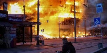 Russian counterattack shakes Ukraine; Report says 'Oreshnik' missile used again, Union accuses