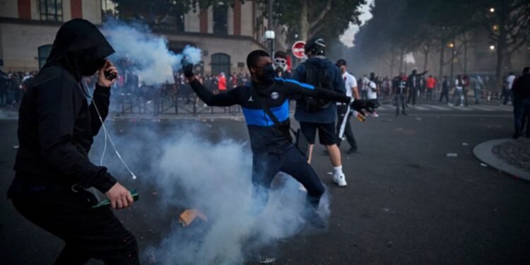 Paris in a frenzy; Widespread violence in France following Champions League victory; 780 people arrested