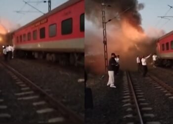 തിരുവനന്തപുരം-ഡൽഹി രാജധാനി എക്‌സ്പ്രസിൽ തീപിടിത്തം: രാജസ്ഥാനിലെ കോട്ടയ്ക്ക് സമീപം വൻ അപകടം ഒഴിവായി