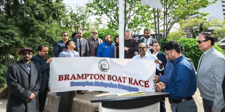 canadian-nehru-trophy-boat-race