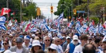 Tens of thousands gather in Toronto for Walk With Israel amid tight security