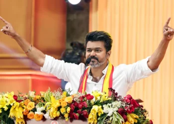 പുതിയ സഖ്യത്തിനൊരുങ്ങി വിജയ്; പിന്തുണയ്ക്കുന്ന പാർട്ടികളുമായി അടിയന്തര യോഗം