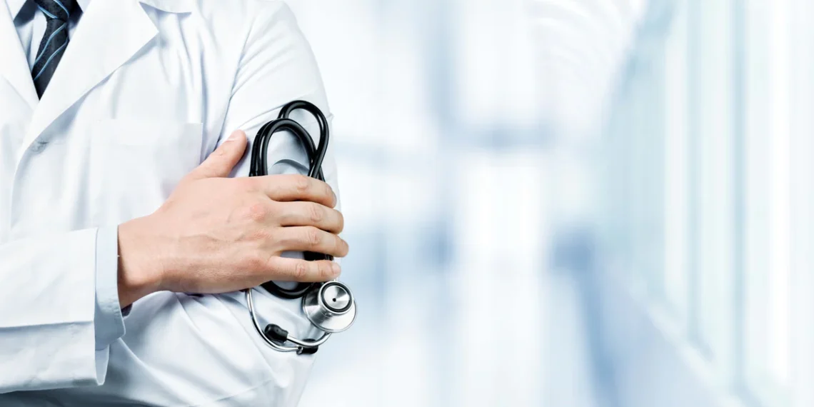 Doctors in England looking to make the move to Canada amid labour unrest