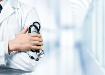 Doctors in England looking to make the move to Canada amid labour unrest