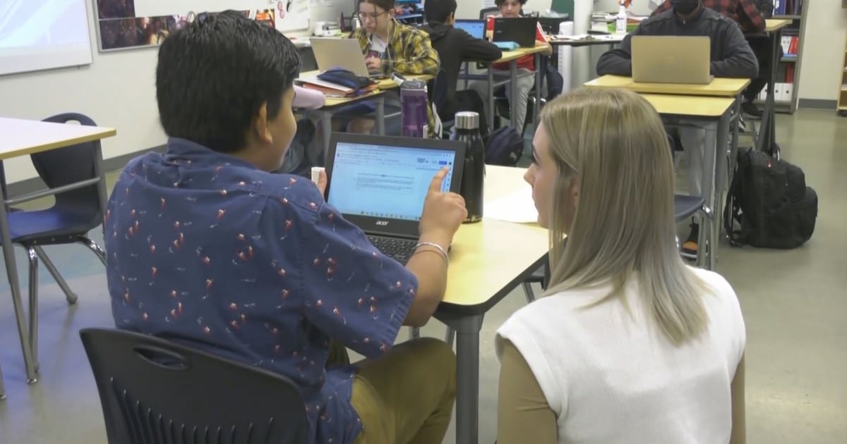 Alberta teachers speak out against UCP’s use of notwithstanding clause