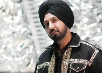 'കാനഡയിൽ പാത്രം കഴുകി, ടോയ്ലറ്റ് വൃത്തിയാക്കി, കിട്ടിയ പണിയെല്ലാം ചെയ്തു'; കഠിനാധ്വാനത്തിന്റെ കഥ പറഞ്ഞ് സൂപ്പർ താരം 8 Gippy Grewal