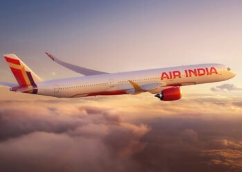 ഡൽഹി വിമാനത്താവളത്തിൽ ശക്തമായ കാറ്റും മഴയും: മൂന്ന് എയർ ഇന്ത്യ വിമാനങ്ങൾക്ക് കേടുപാട് 7 ഡൽഹി വിമാനത്താവളത്തിൽ ശക്തമായ കാറ്റും മഴയും: മൂന്ന് എയർ ഇന്ത്യ വിമാനങ്ങൾക്ക് കേടുപാട്