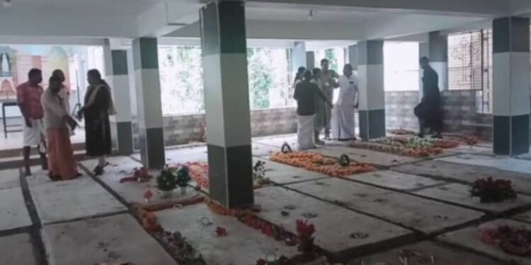 കണ്ണൂർ പള്ളിക്കല്ലറയിലെ ദുരൂഹത ഒഴിഞ്ഞു; കല്ലറയ്ക്കുള്ളിൽ മൂന്നാമത്തെ മൃതദേഹമില്ലെന്ന് കണ്ടെത്തൽ
