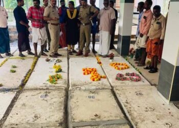 കല്ലറയ്ക്കുള്ളിൽ ഒളിപ്പിച്ച രഹസ്യം; പള്ളി സെമിത്തേരിയിൽ പായയിൽ പൊതിഞ്ഞ നിലയിൽ മൃതദേഹം, ദുരൂഹത, അന്വേഷണം തുടങ്ങി 7 cemetry