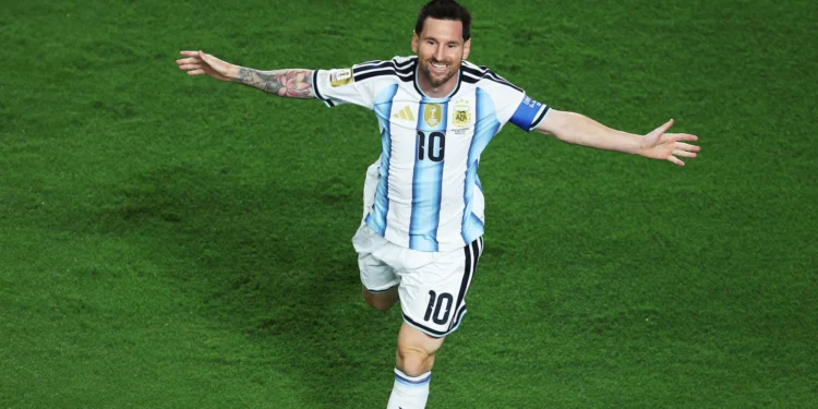 Messi makes history with a double goal! Argentina beats Austria 2-0