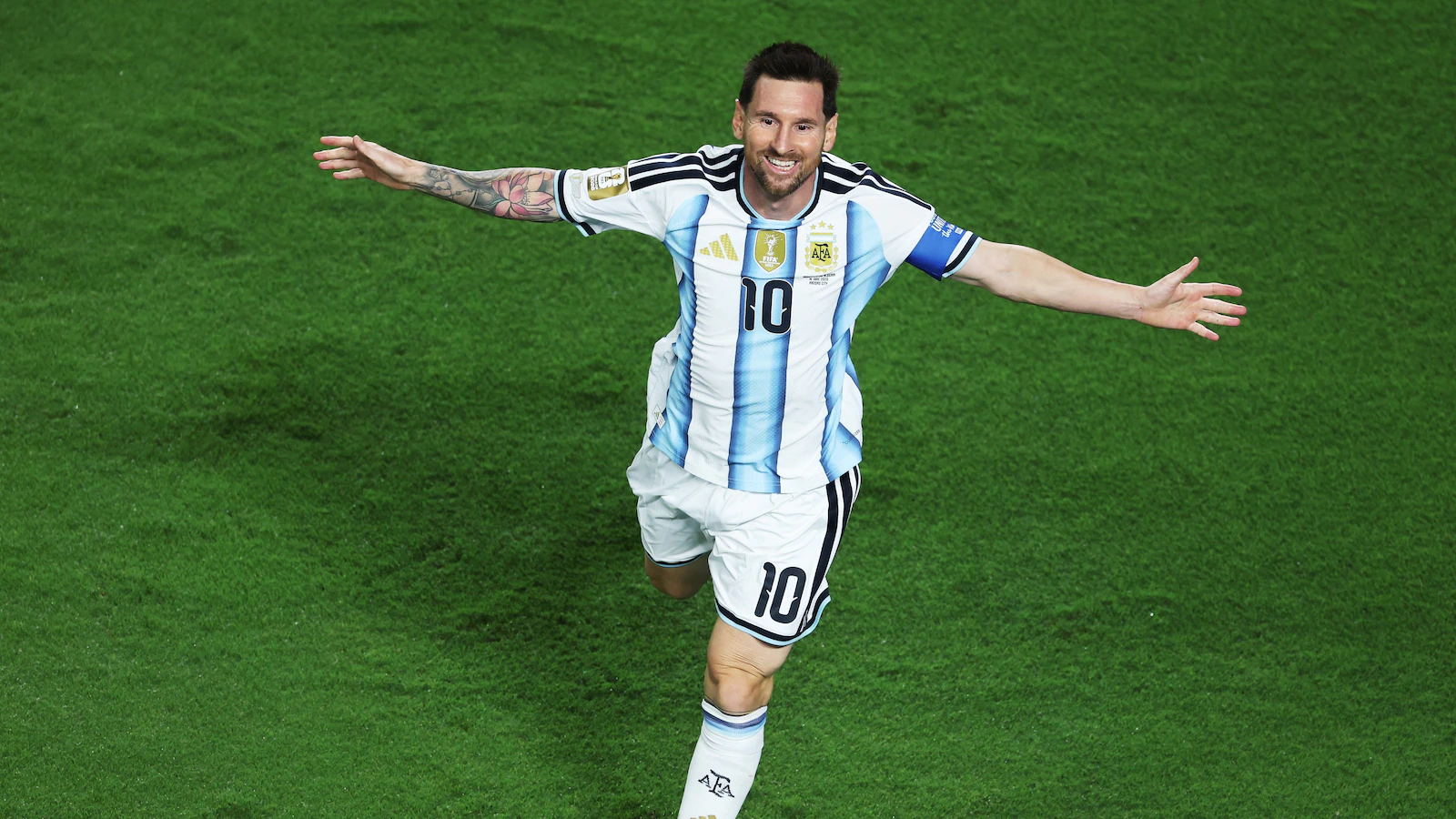 Messi makes history with a double goal! Argentina beats Austria 2-0