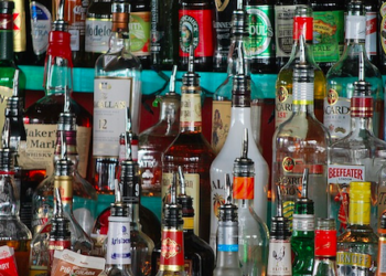 Nine Canadian premiers agree to direct-to-consumer alcohol sales from out-of-province