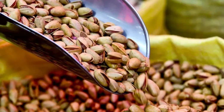 Canada’s salmonella outbreak from pistachios over, but Iran import ban remains